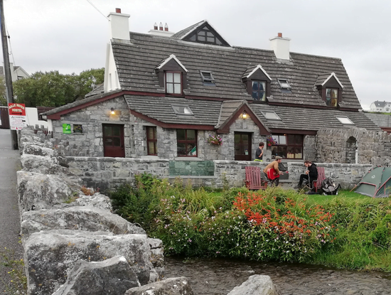 Aille River Hostel Lodge & Camping Doolin